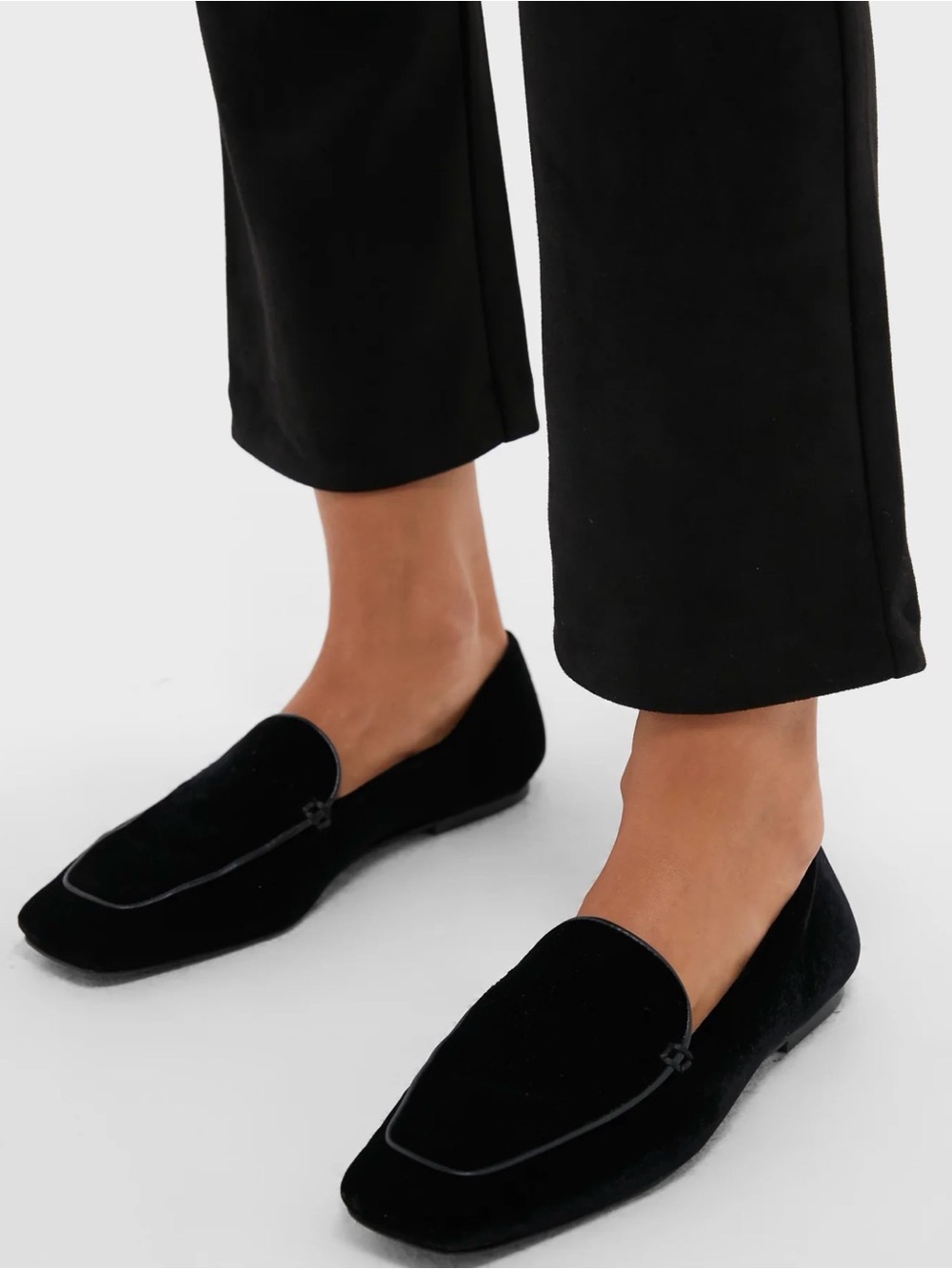 Size 9 Tuckernuck Kam Black Velvet Square-Toe Loafers — NWB